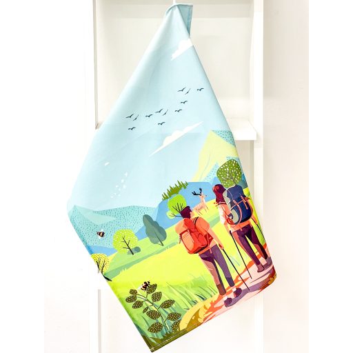 Túra a hegyekben prémium konyharuha 50x70 cm, többféle