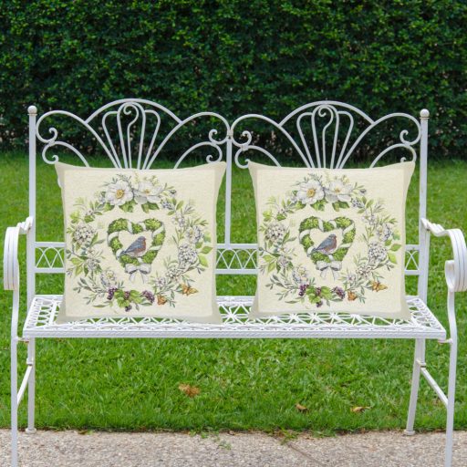 Fantasy Garden virágos, lepkés díszpárna huzat